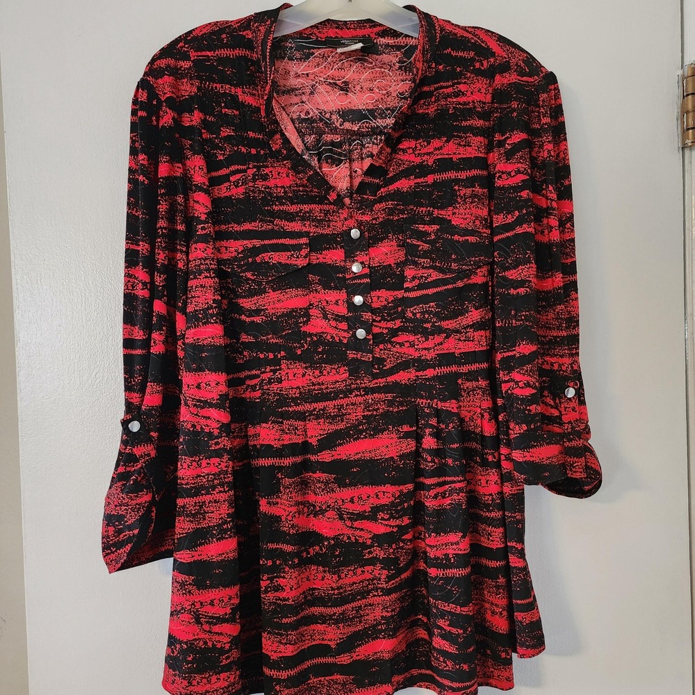 1X Vera Rose Red and Black Abstract Top